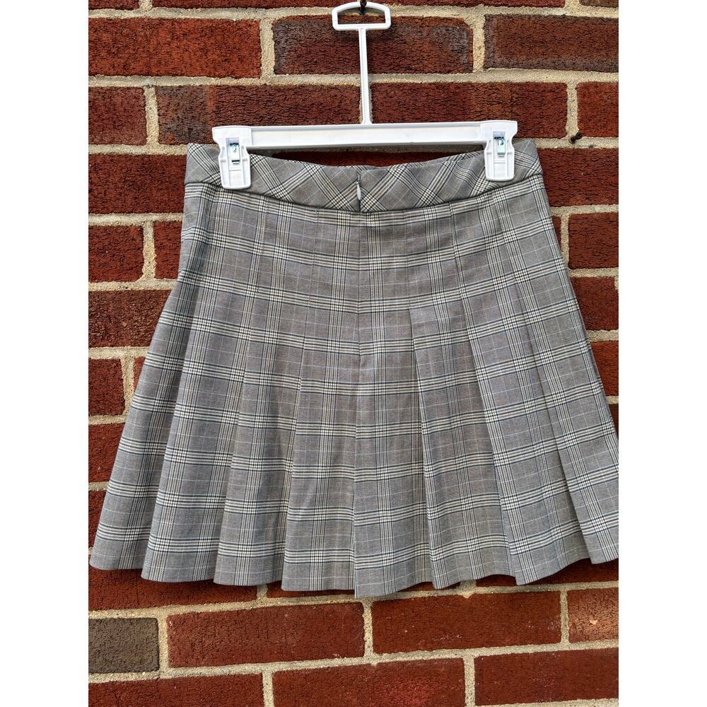 UNIQLO Gray Plaid Pleated Mini Skirt Women’s Small Preppy Tennis Schoolgirl - Picture 3 of 5